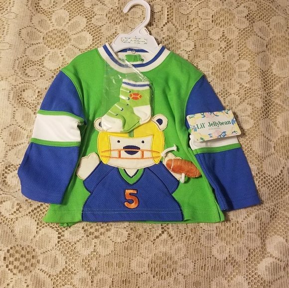 NEW! Lil' Jellybean Football Outfit - Picture 6 of 9